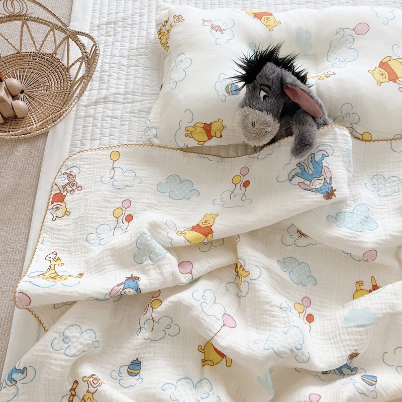 Unisex Cozy Muslin Blanket med Munter Winnie Pooh Motiv Skanto