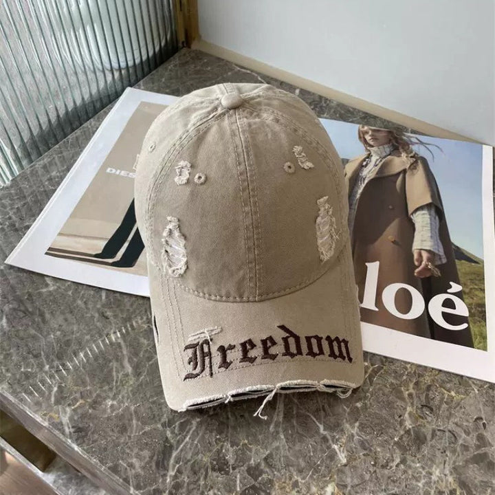 Kvinnenes slitte frihets broderte baseballcap Skanto