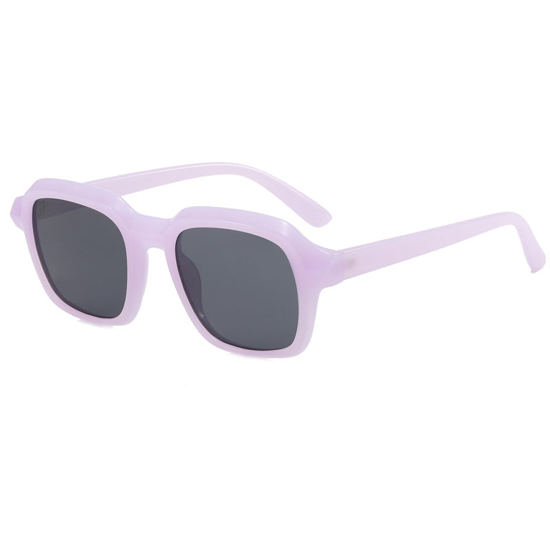 Dame kvadratisk solbrille med stilige rammer Skanto