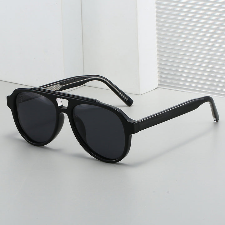 Dame Vintage solbrille med høy kvalitet UV-beskyttelse og moderne skilpaddemønster Skanto