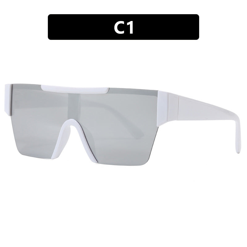 Dame futuristisk sportssolbrille med UV-beskyttelse og bred glassflate Skanto