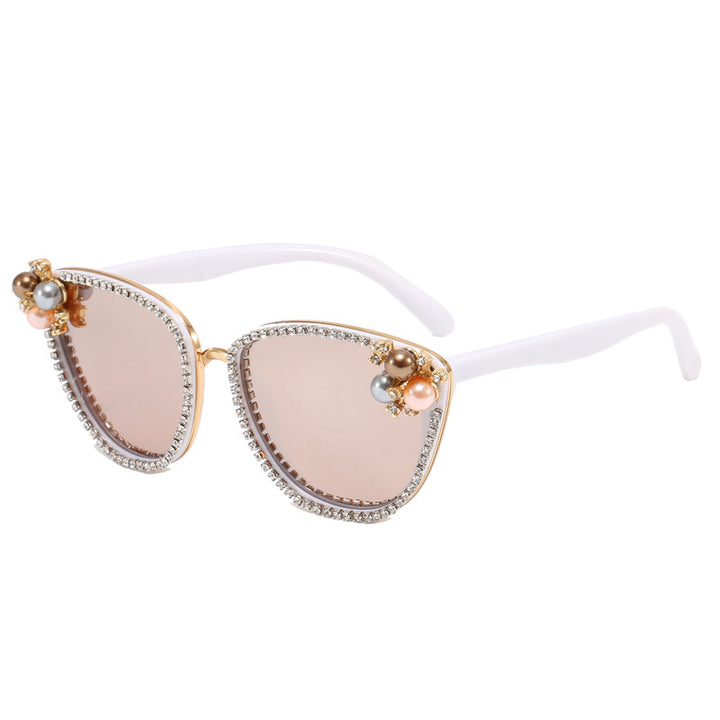 Dame glamorøs solbrille med perle- og krystaldekorasjon Skanto