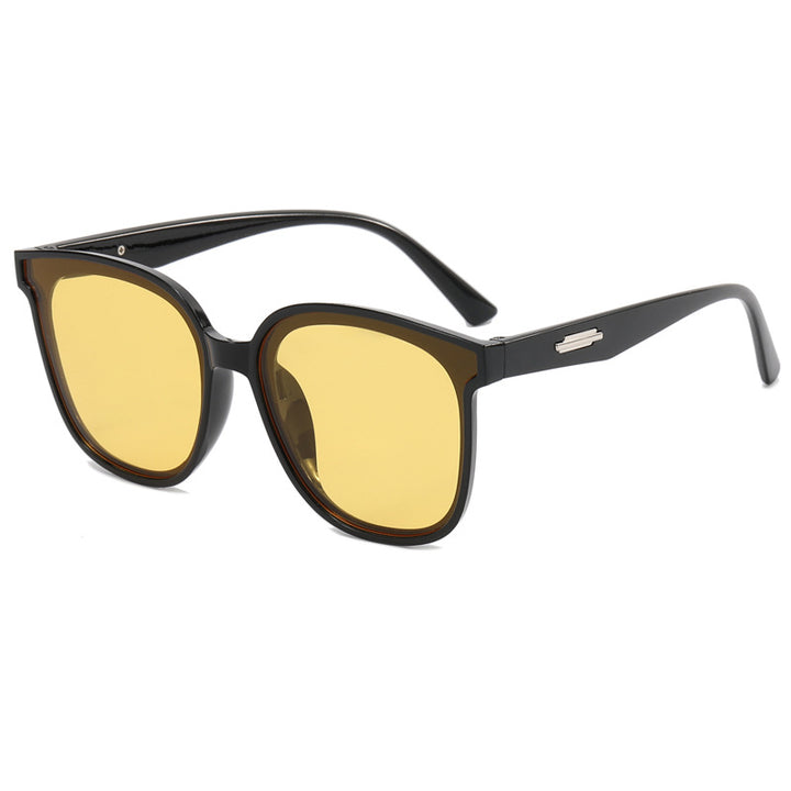 Dame moteriktig oversized solbrille med kombinert ramme Skanto