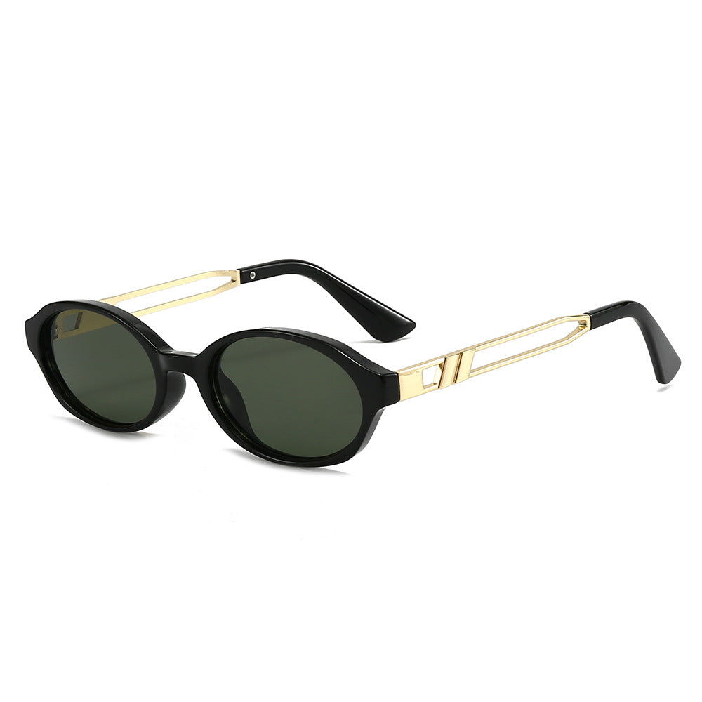 Dame Elegant solbrille i luksuriøst skilpadde-design med gullfargede metallakenter Skanto