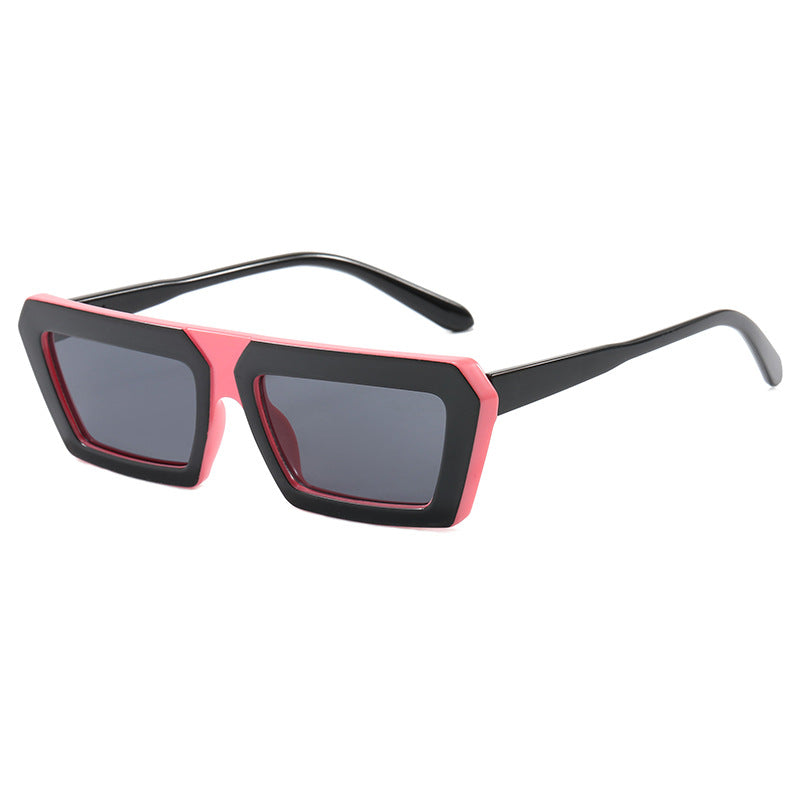 Dame geometrisk solbrille i trendy design Skanto