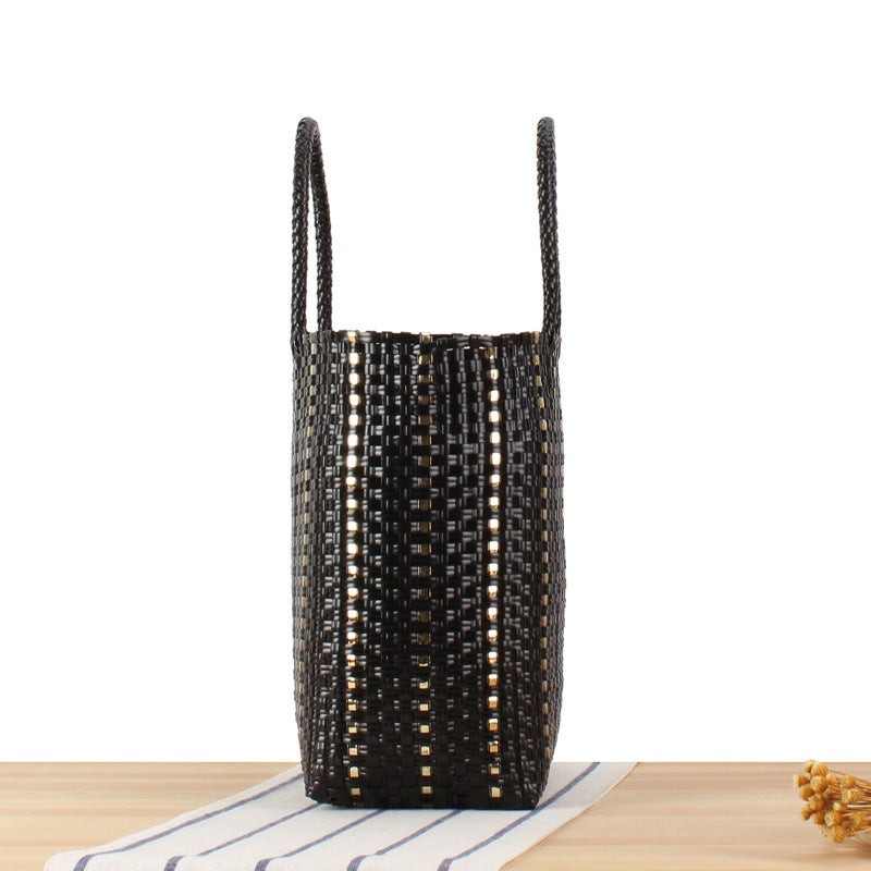 Modern basket bag with elegant accents Skanto