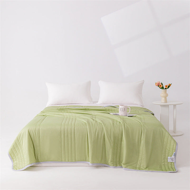 Cooling Ice Silk Summer Blanket – Lightweight, Washable, Soft Quilt for Babies & Adults | Skanto