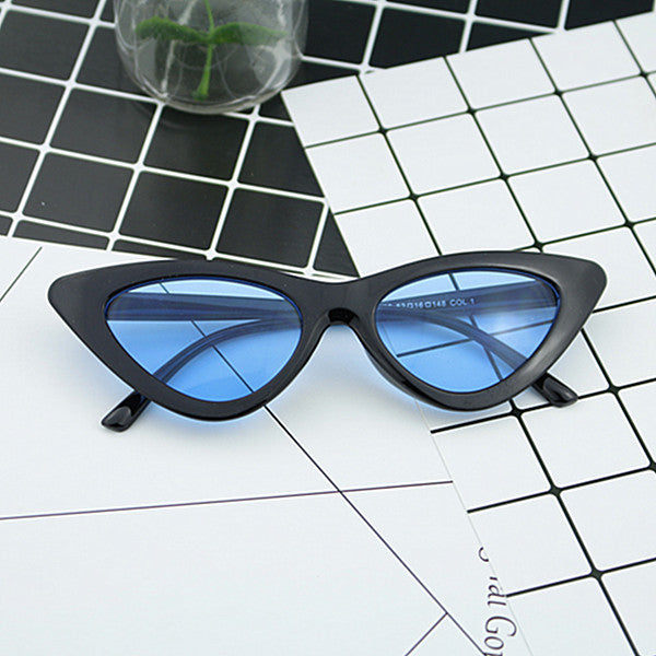 Dame Cat-Eye solbrille med elegant design og UV-beskyttelse Skanto