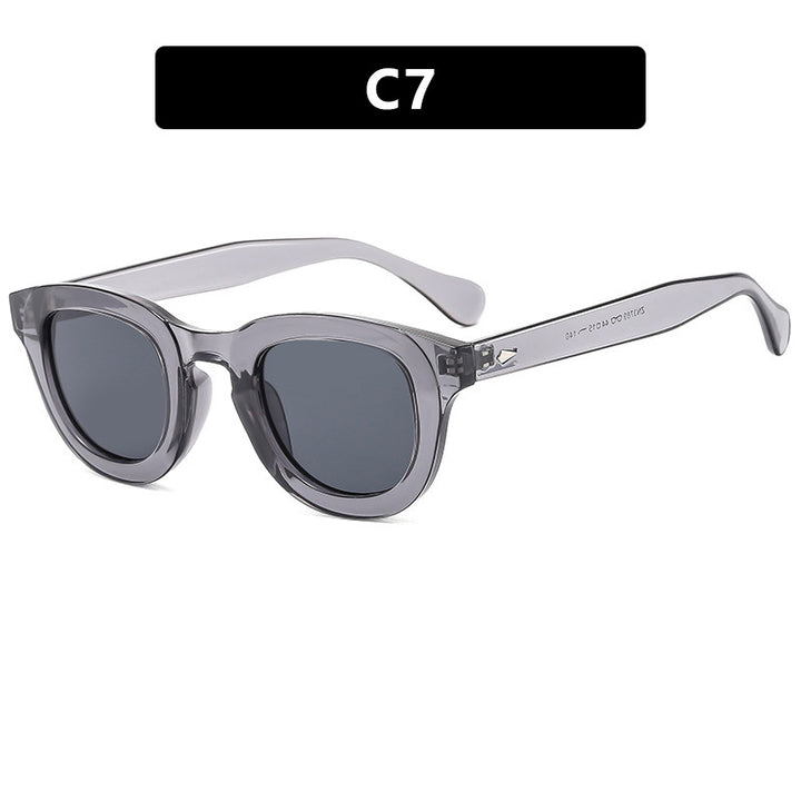 Dame stilige Cat-Eye solbriller med elegant ramme og polariserte linser Skanto
