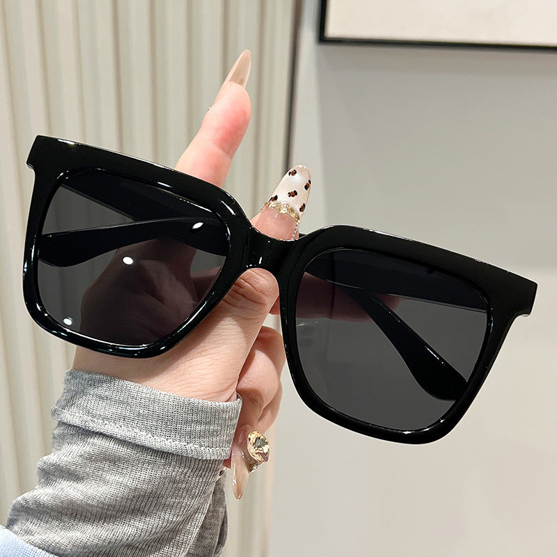 Dame oversized solbriller med matt ramme Skanto