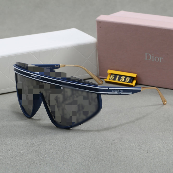 Damer Cat-Eye solbriller med moderne design Skanto