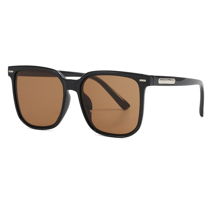 Dame kvadratisk solbrille med moderne design Skanto