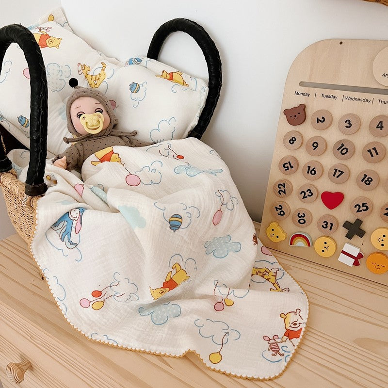 Unisex Cozy Muslin Blanket med Munter Winnie Pooh Motiv Skanto