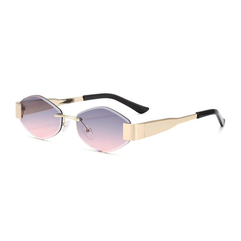 Dame motemessig solbrille med elegant åttekantet ramme og UV-beskyttelse Skanto