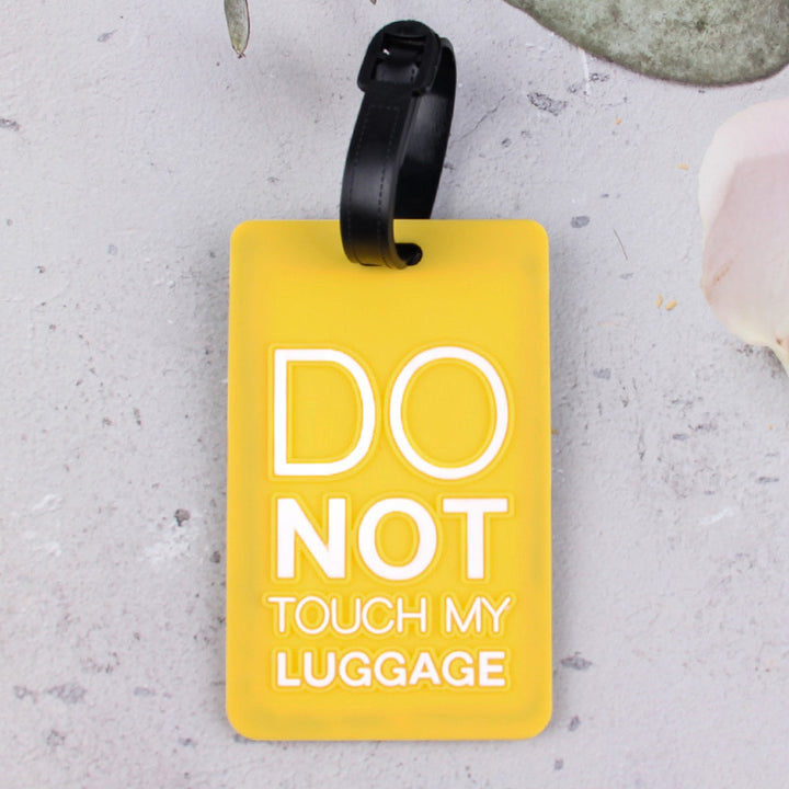 Eye-Catching Travel Luggage Identifier Skanto