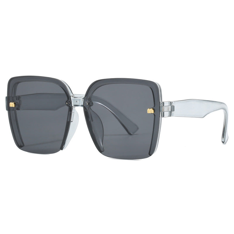 Dame oversized solbriller med stilig, moderne ramme Skanto