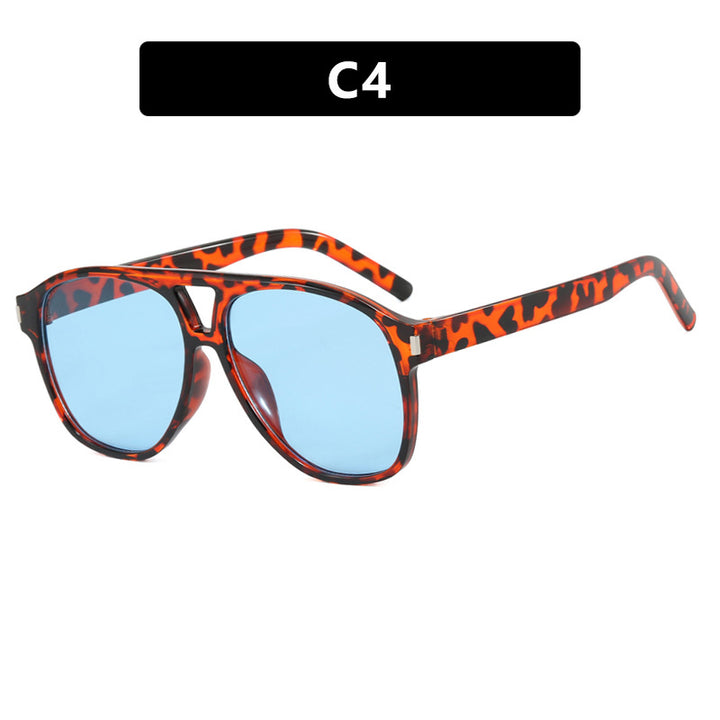 Damer solbrille i trendy skilpadde-design Skanto