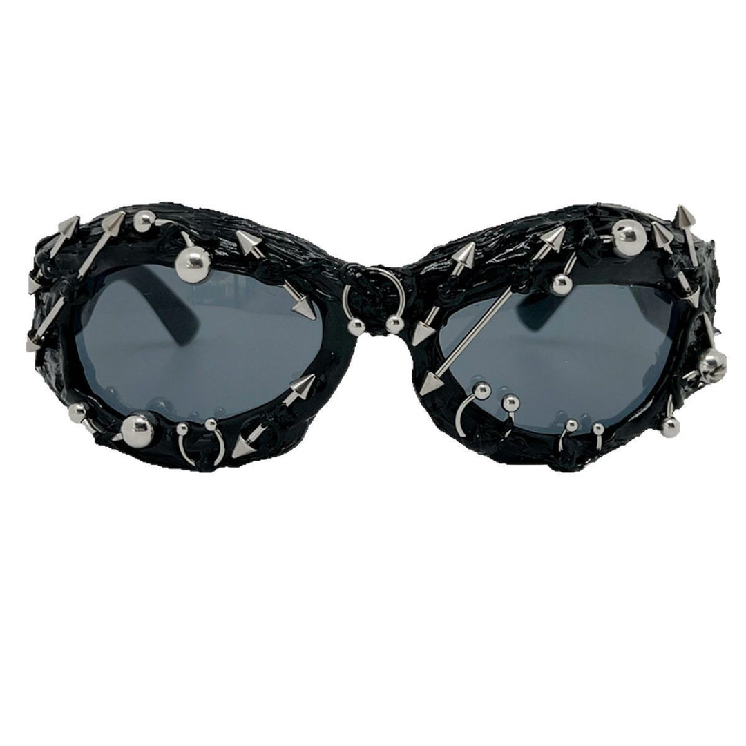 Dame kreative Statement-solbrille Skanto