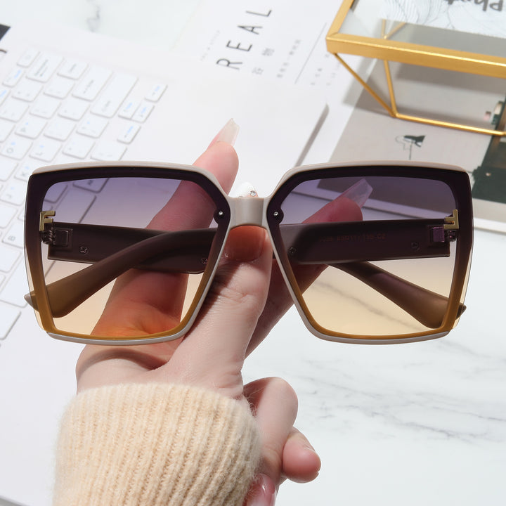 Dame moderne oversized solbriller Skanto