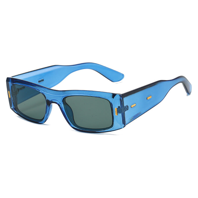 Dame elegant oversized solbrille med markant design og UV-beskyttelse Skanto