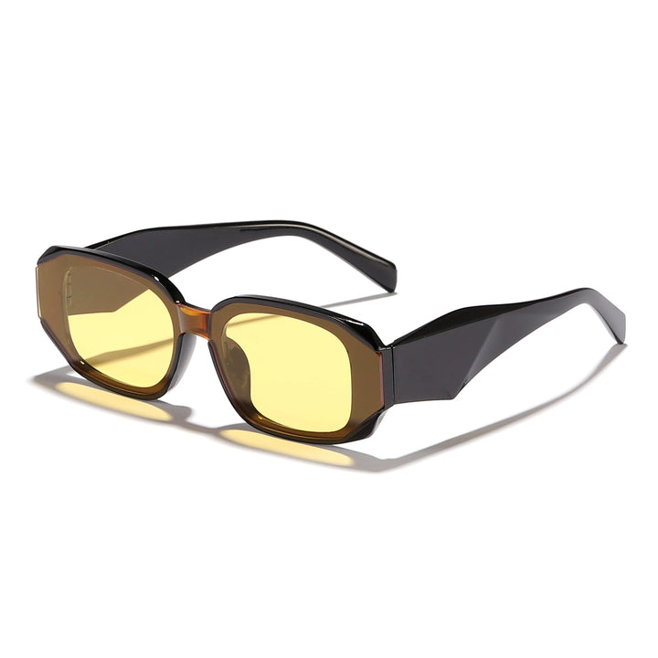Dames moteriktig solbrille i kantet design med UV-beskyttelse Skanto