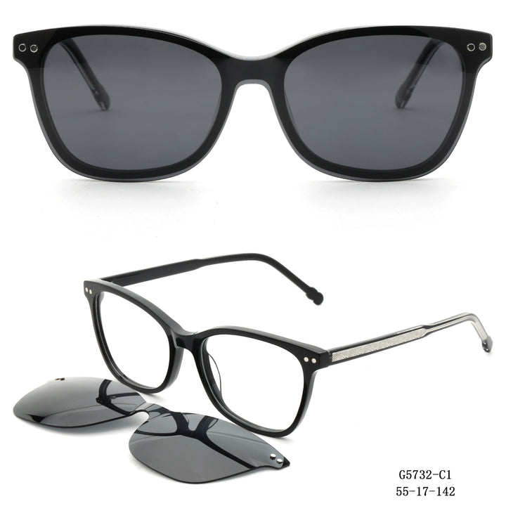 Dame solbrille i elegant vintage-design Skanto