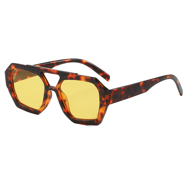 Dame geometrisk solbrille i ekstravagant design Skanto