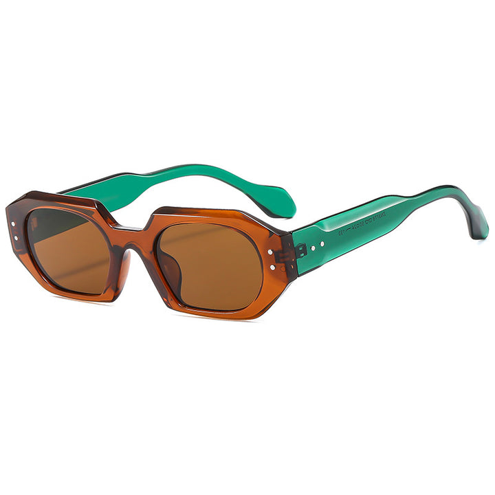 Dame moter solbrille i markant, åtte-sidet design Skanto