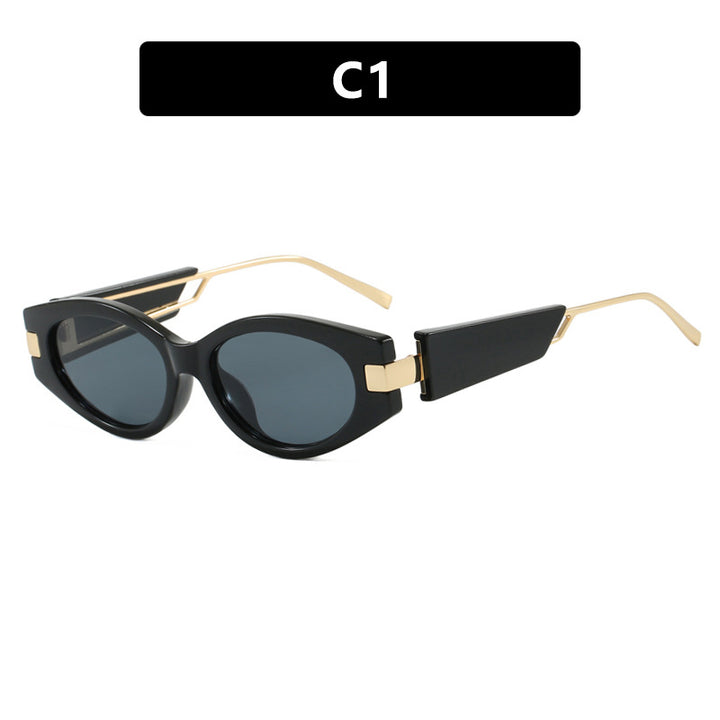 Dame elegant Cat-Eye solbriller med gullige detaljer Skanto