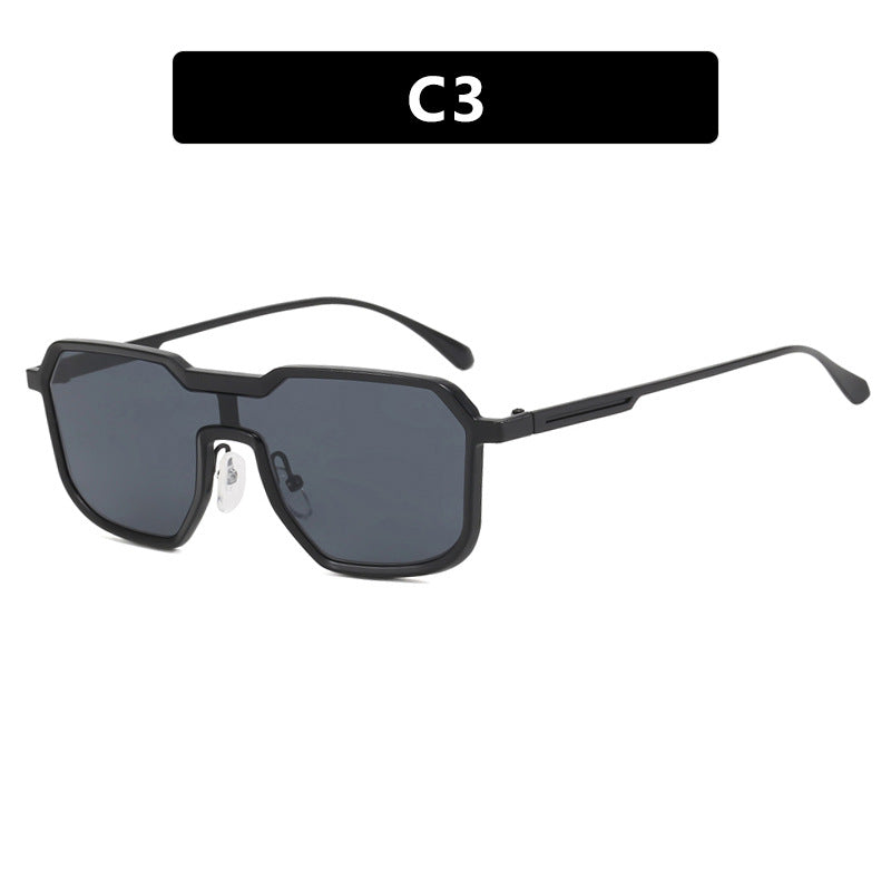 Dame ekstravagant geometrisk solbrille med beskyttende UV-filter Skanto