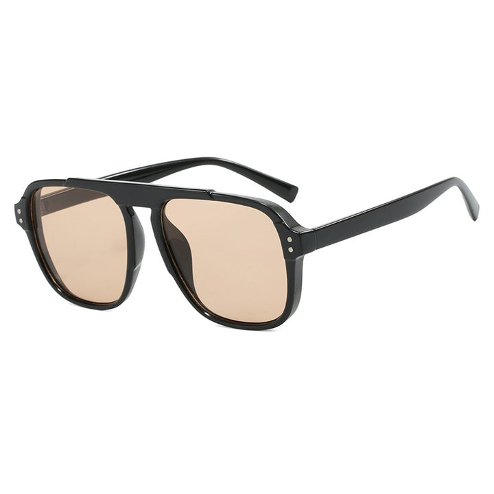 Dame geometrisk solbrille med polarisert gult glass Skanto
