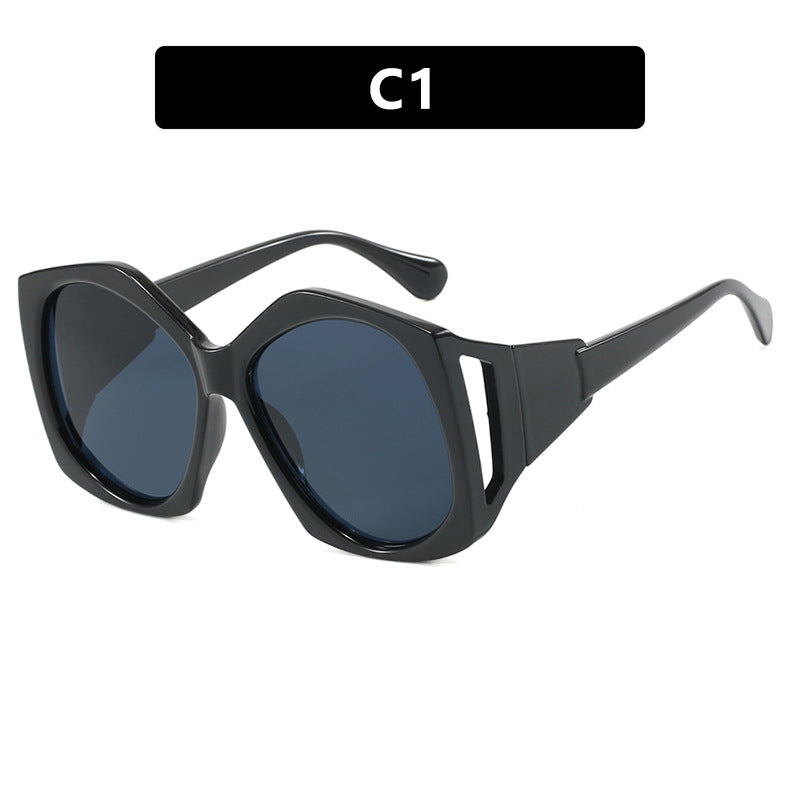 Dame oversized solbrille med futuristisk design Skanto