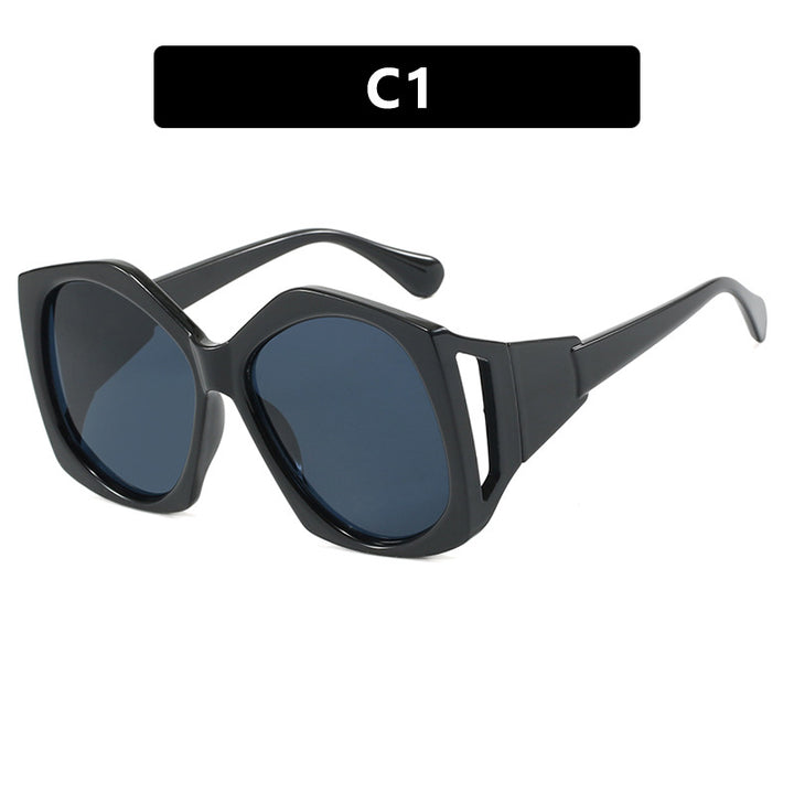 Dame oversized solbrille med futuristisk design Skanto