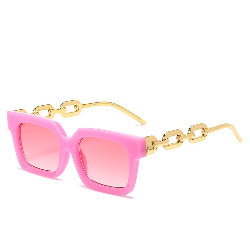 Dame moteriss solbrille med unikt kjedeelement Skanto