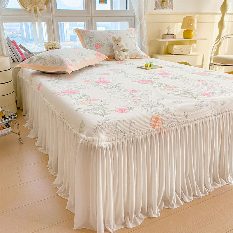 Dame Elegant og dekorativ sengeteppe-sett med lyst blomsterdesign Skanto