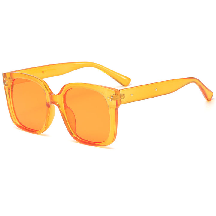 Dame firkantet solbrille med innovativ ramme og UV-beskyttelse Skanto
