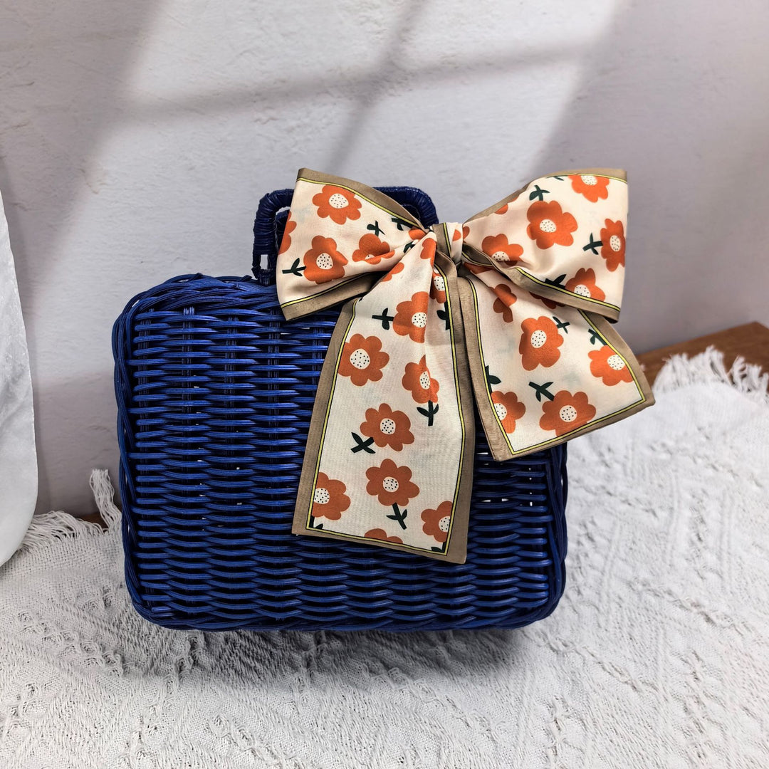 Dame elegant håndveske laget av flettet materiale Skanto