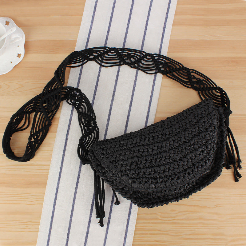 Macrame shoulder bag with elegant fringe detail Skanto