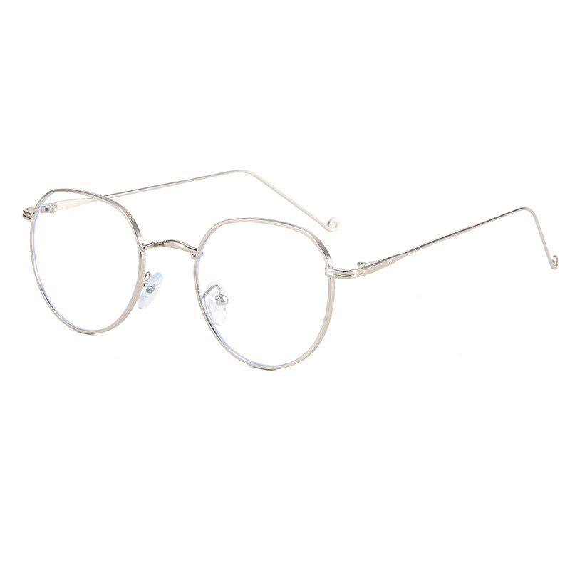Dame moteriktig brille med elegant oval rammeform Skanto