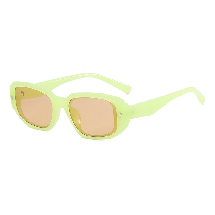 Damer oversized moteriktig solbrille Skanto