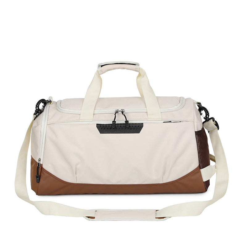 Sporty duffel bag with innovative compartment layout Skanto