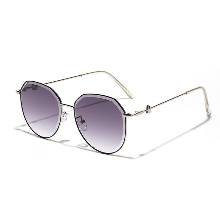 Dame geometrisk solbrille i elegant design Skanto