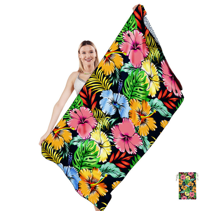 Multifunksjonelt strandhåndkle i kreativt mandala-design Skanto