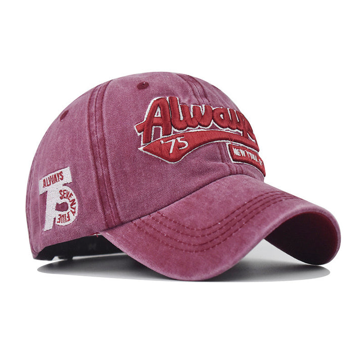 Dame avslappet og moderne baseballcaps med vintage design Skanto