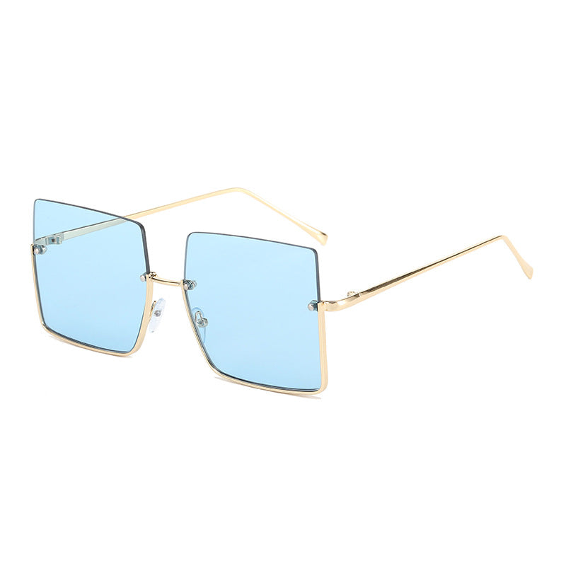 Damer Modisk solbrille i markant kvadratdesign Skanto