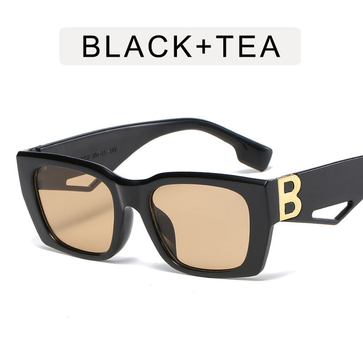 Dame moteriktig geometrisk solbrille med unike designelementer Skanto