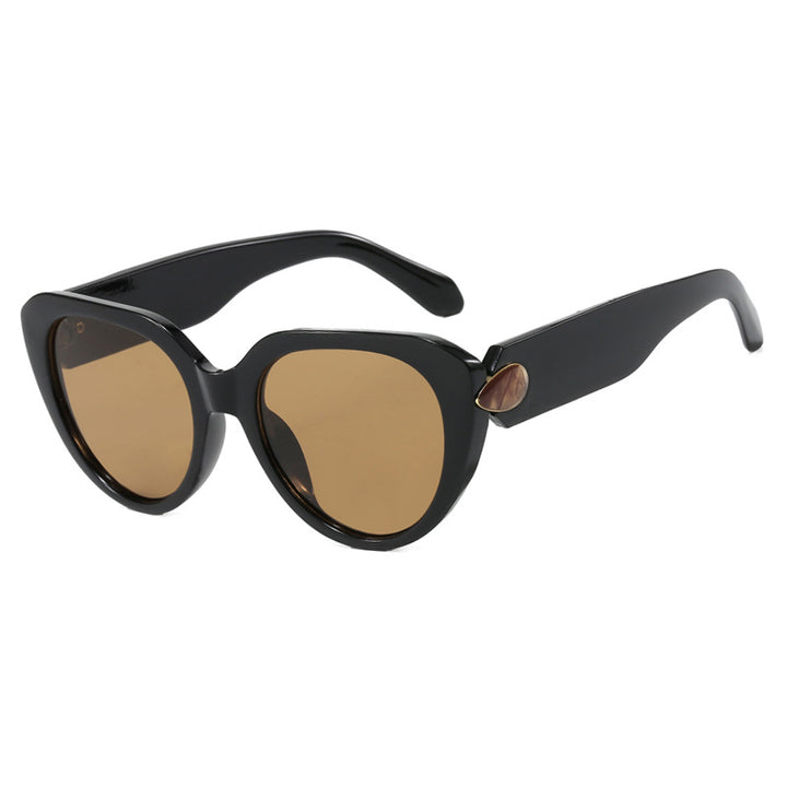 Dame Cat-Eye solbriller med iøynefallende design og beskyttende UV-filter Skanto