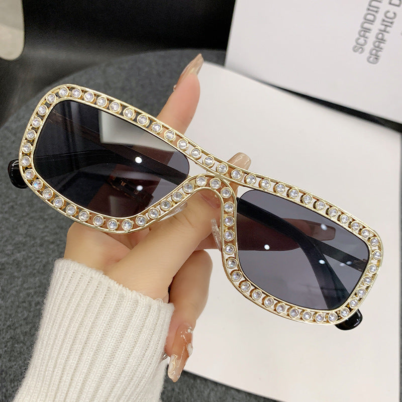 Dame Glamorøs solbrille med glitrende krystallakenter Skanto