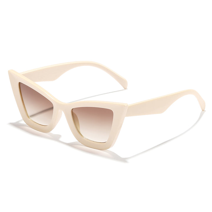 Dame Cat-Eye solbriller med moderne ramme og UV-beskyttelse Skanto