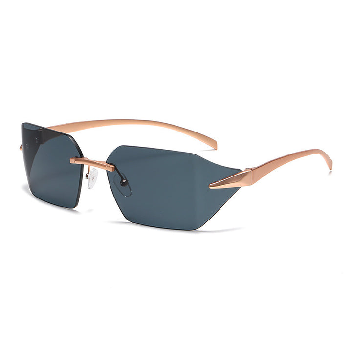 Dame moteriktig kvadratisk solbrille med dekorert metallramme Skanto